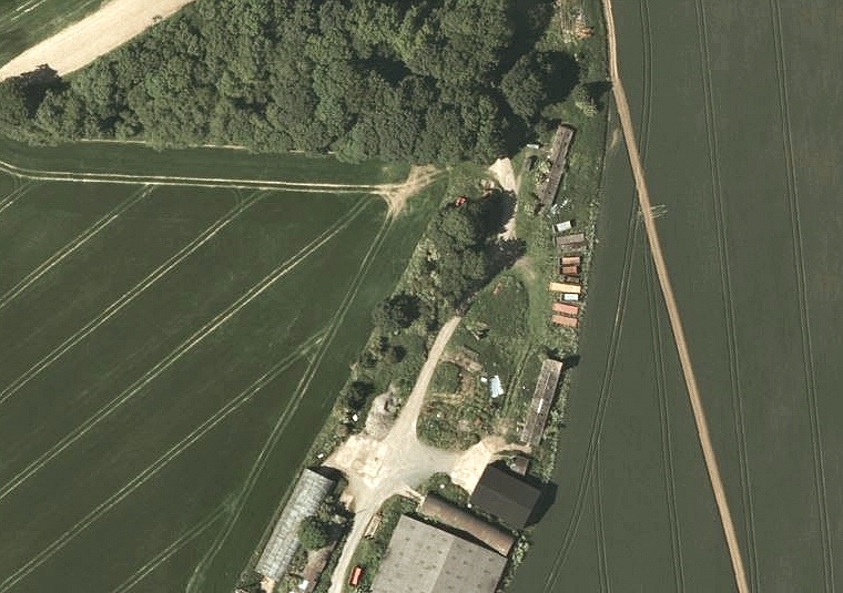 Satellite image of the site of Ash Hill long barrow