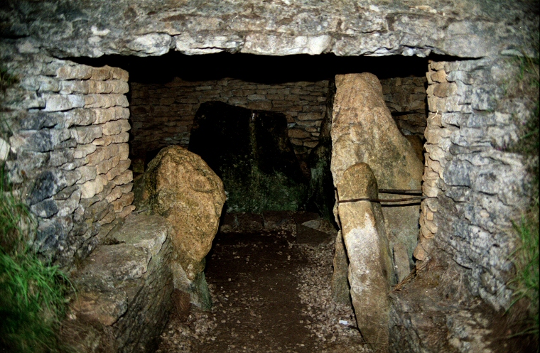 View inside eastern chamber 1 