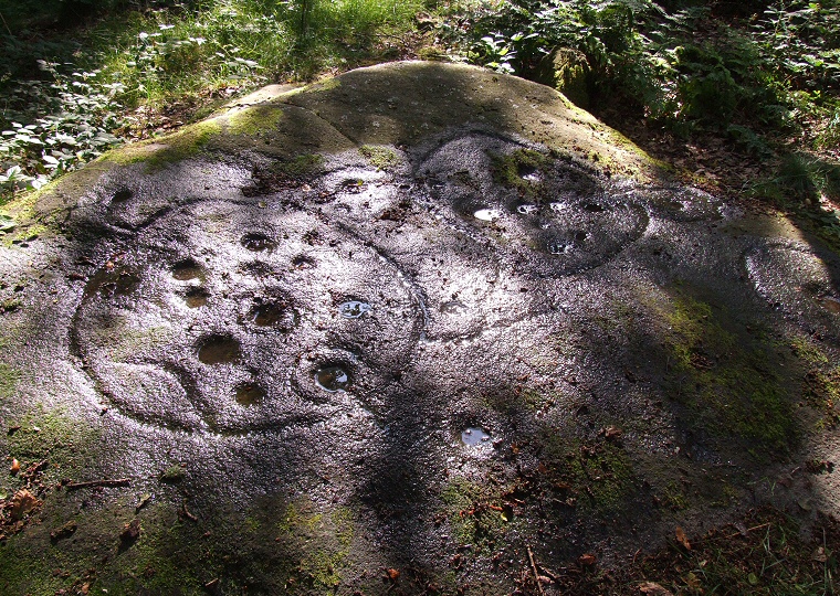 Cottingley Wood carved rock