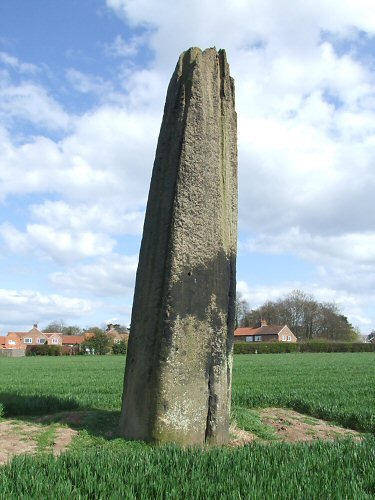 Devil's Arrows - central stone