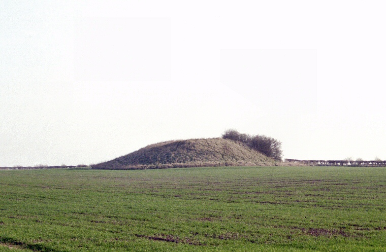 Duggleby Howe - looking southeast from the village