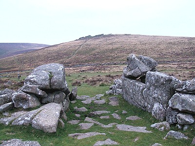 Grimspound Entrance