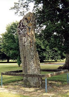 The Growing Stone - Cwrt y Gollen