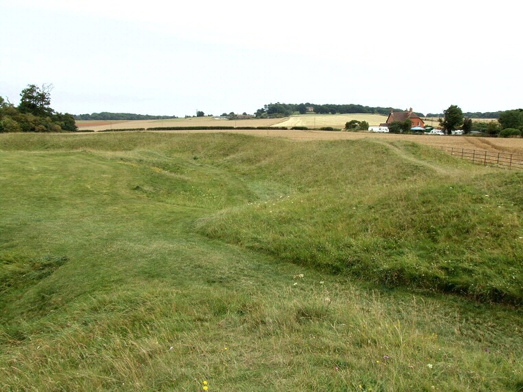 Knowlton Henge southwestern entrance