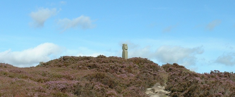 Lilla Howe and Lilla Cross