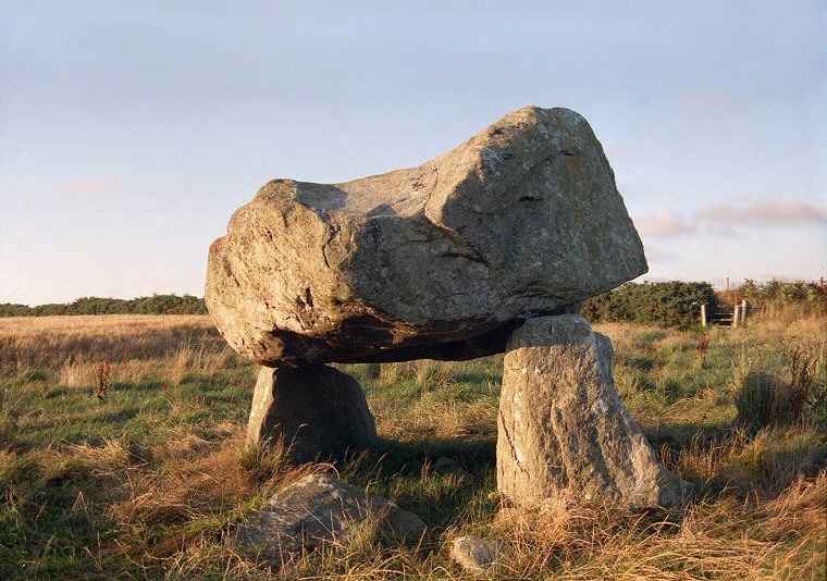 Llech Y Tripedd Chambered Tomb