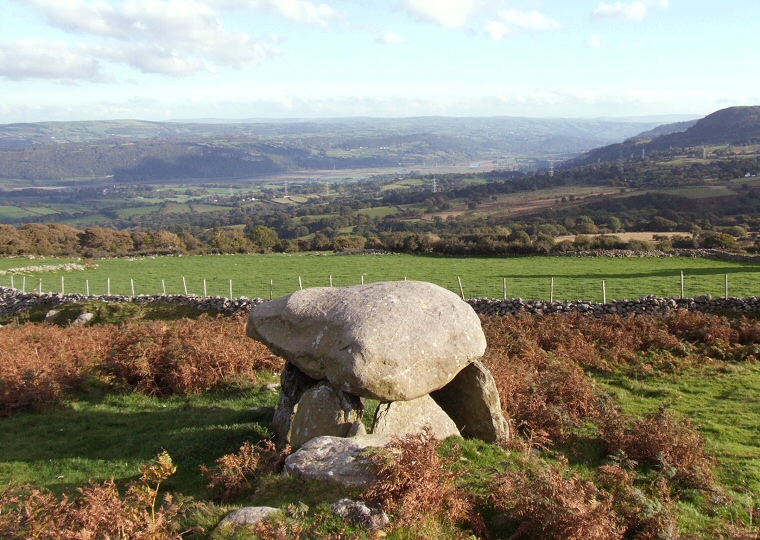 Looking southeast over Maen y Bardd towards the Conwy valley