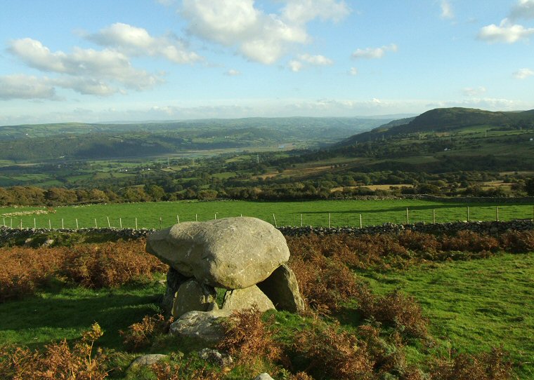 Looking southeast over Maen y Bardd towards the Conwy valley