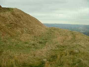 Mam Tor - Inner bank, berm and silted ditch