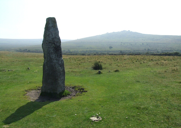 The standing stone -  looking south towards King's Tor