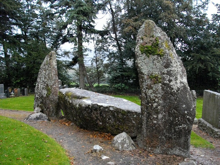 Midmar Kirk recumbent stone circle - rear view of the recumbent setting