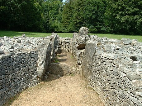 Parc Le Breos Cwm - drystone walling