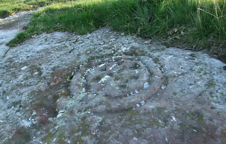 Ringses 1b - detail of one of the carvings