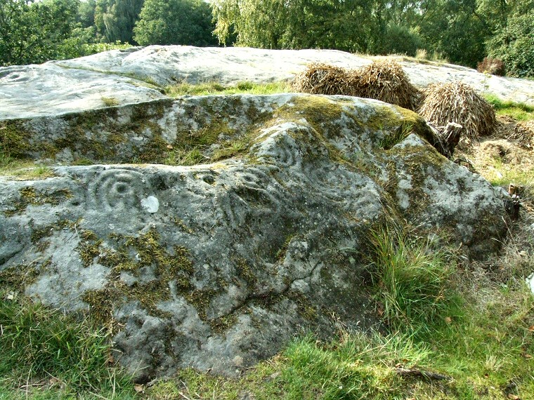 Roughting Linn - carvings on the eastern side