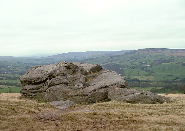 Sepulchre Stone - Looking north across the Wharf Valley
