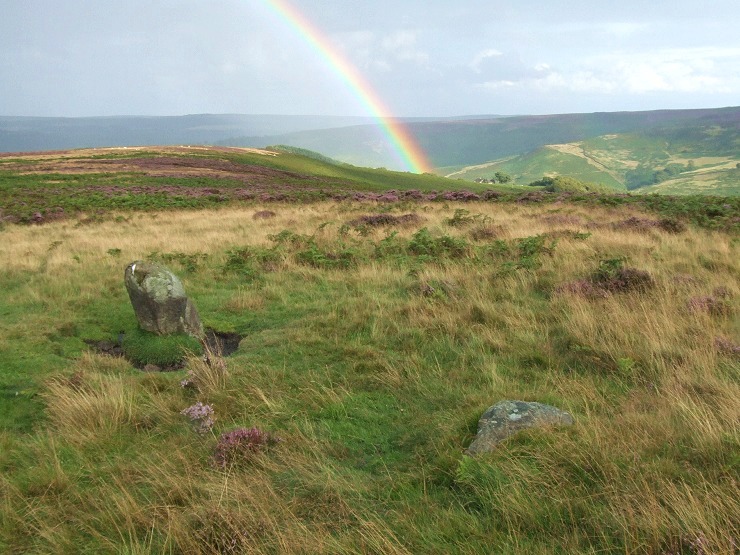 Smelting Hill stone circle - Looking southeast