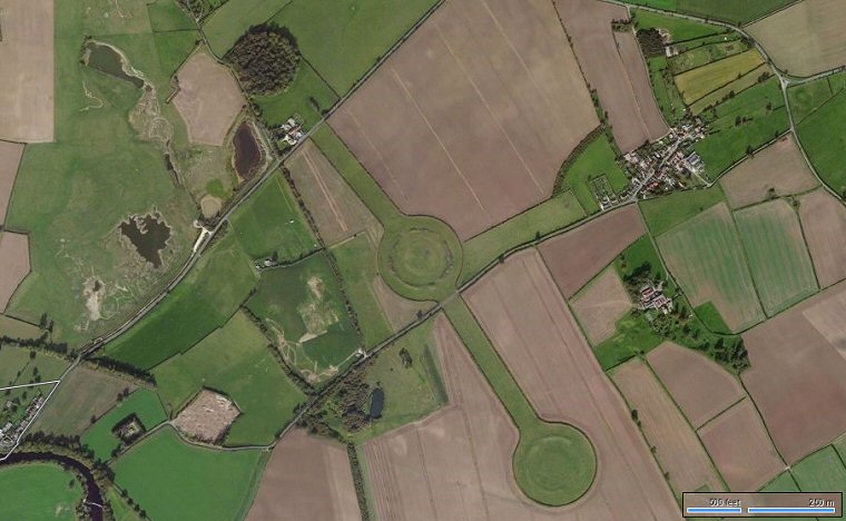 Satellite view of the three henges of Thornborough