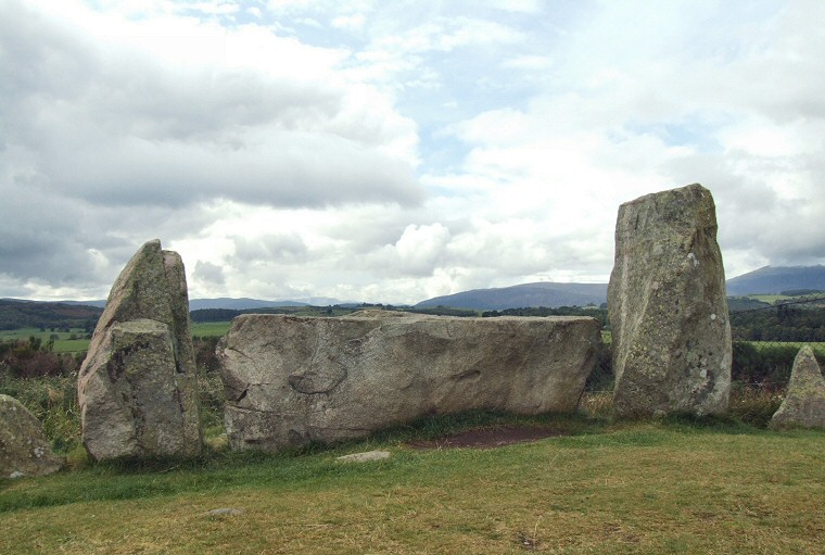 Tomnaverie Recumbent Stone Circle - rear view of the recumbent setting