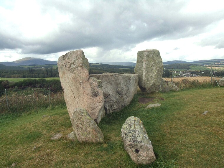 Tomnaverie Recumbent Stone Circle - rear view of the recumbent setting