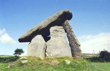 Trethevy Quoit - looking northeast