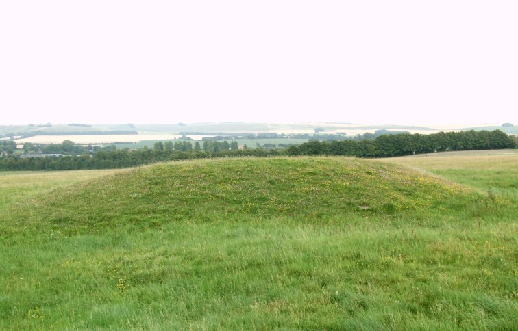 Round Barrow near the summit of Windmill Hill