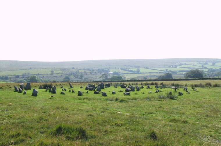 Yellowmead multiple cairn circle looking southwest